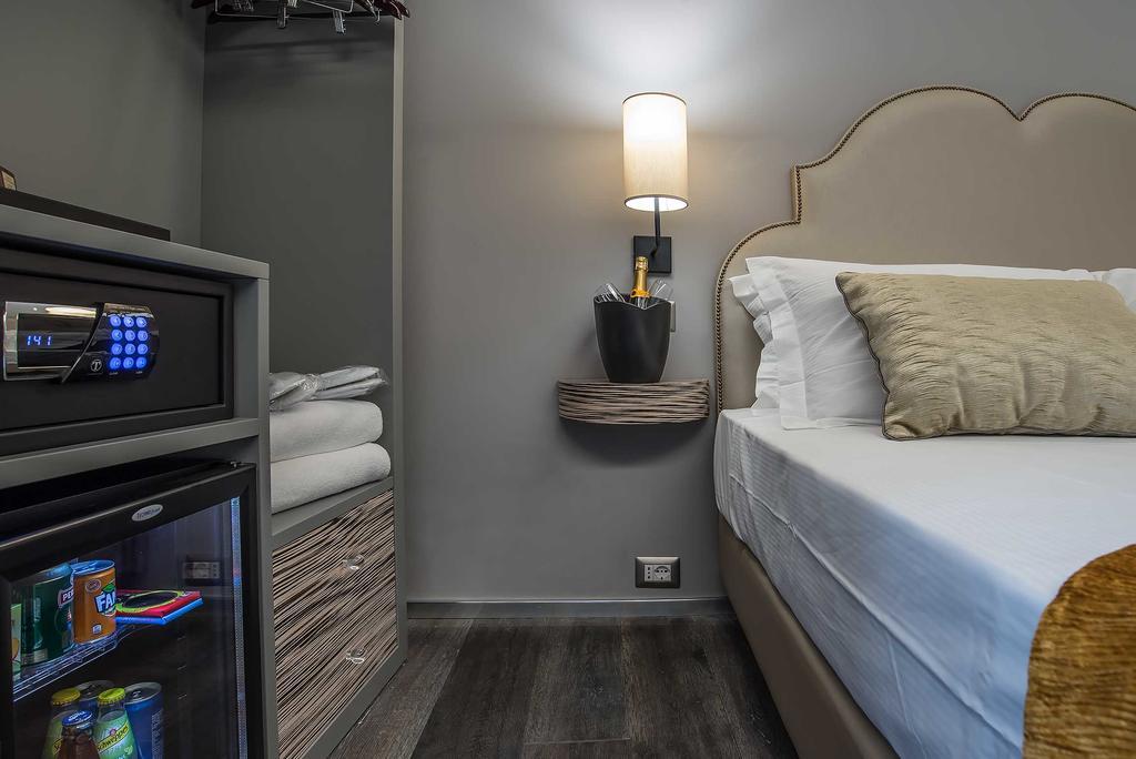 Colonna Suite Del Corso Rome Exterior photo