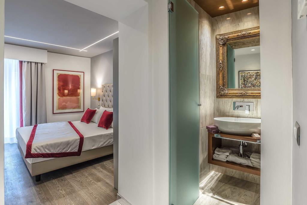 Colonna Suite Del Corso Rome Exterior photo