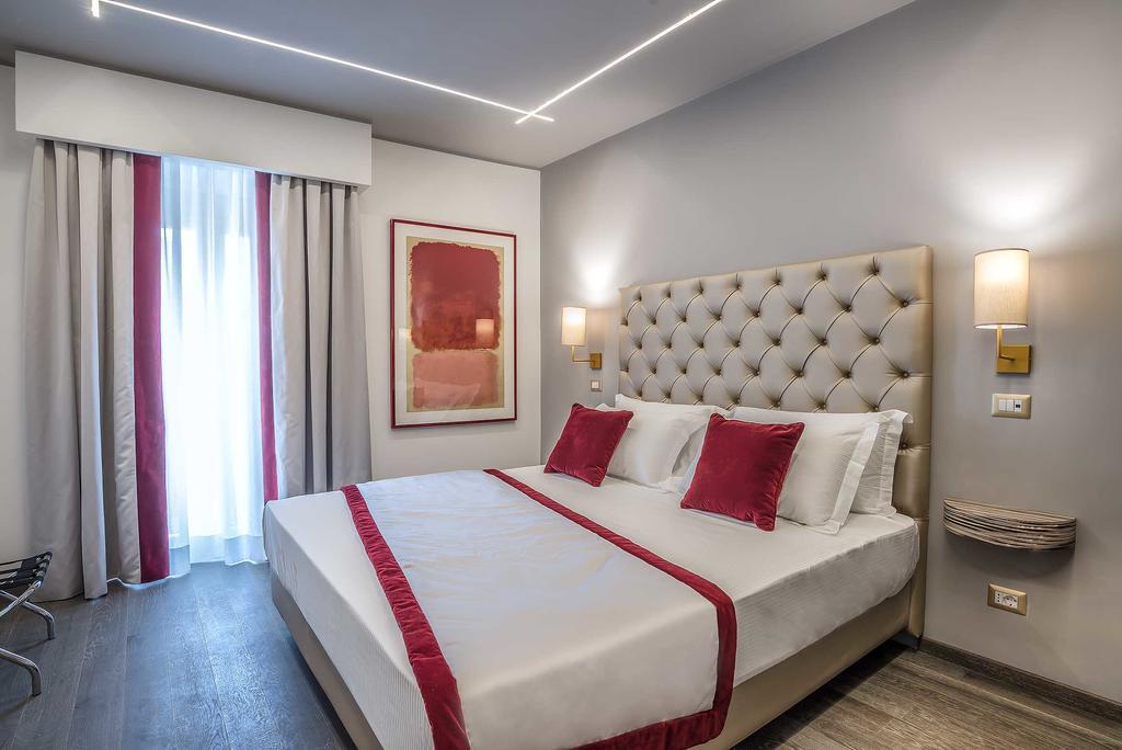 Colonna Suite Del Corso Rome Exterior photo