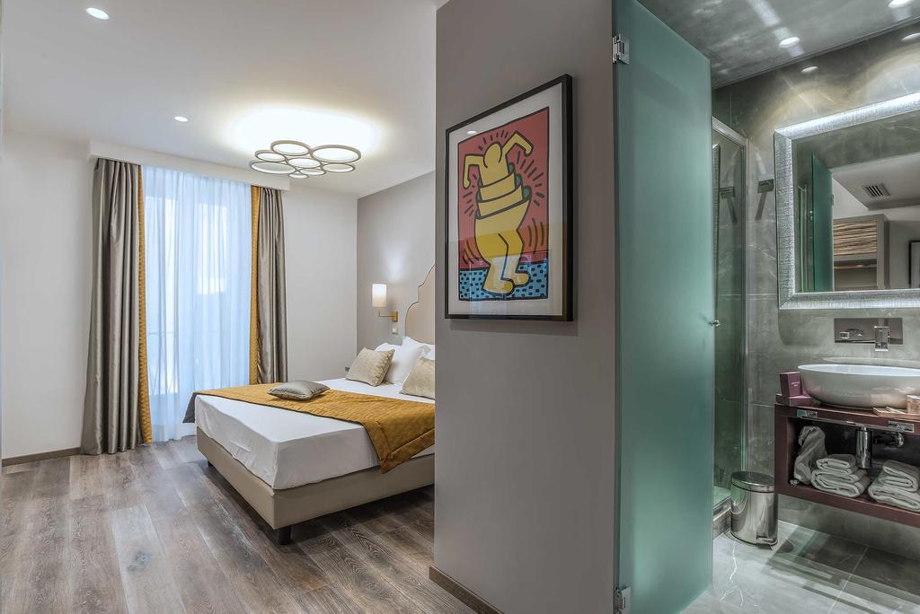 Colonna Suite Del Corso Rome Exterior photo