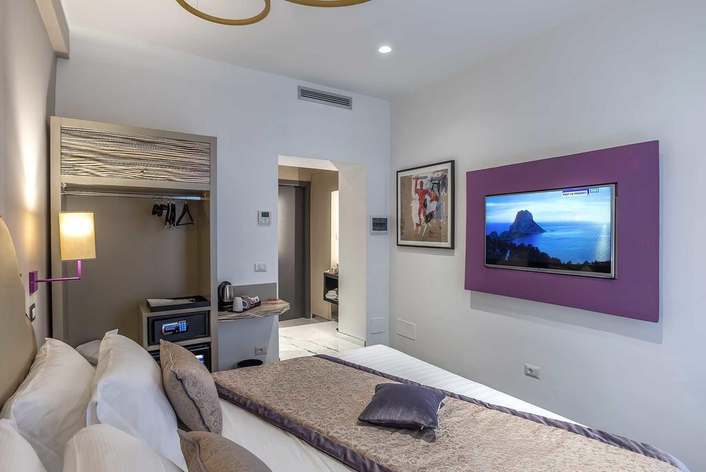 Colonna Suite Del Corso Rome Exterior photo