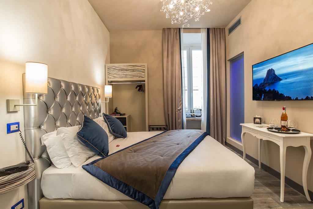 Colonna Suite Del Corso Rome Exterior photo