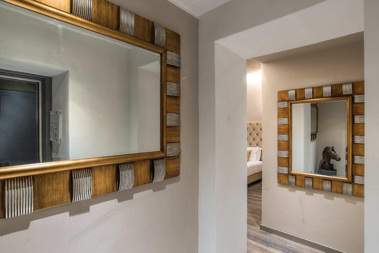 Colonna Suite Del Corso Rome Exterior photo